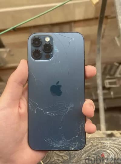 Apple - iPhone 12 Pro بالكرتونه زيرو ضرببه ايفون 12 برو