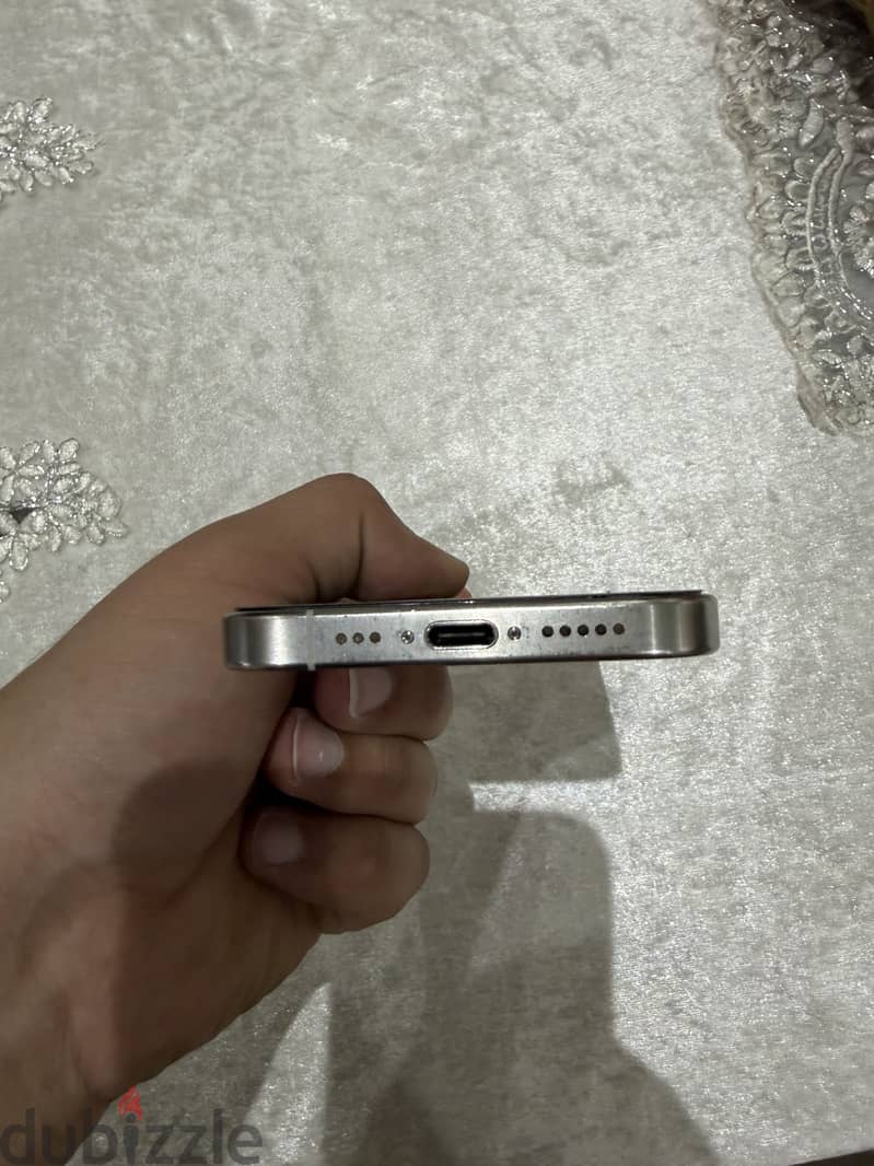 Apple - iPhone 15 Pro 5