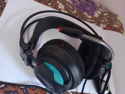 سماعة X1BER1A جيمينج RGB