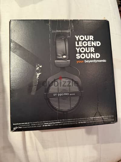 Beyerdynamic DT990 Pro 250 Ohm Over Ear Studio Headphones