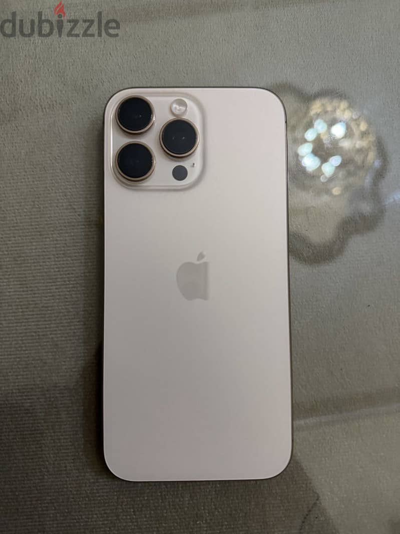 Iphone 16 pro max 8