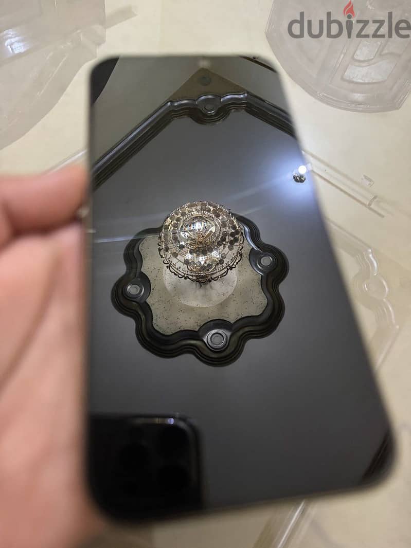 Iphone 16 pro max 9