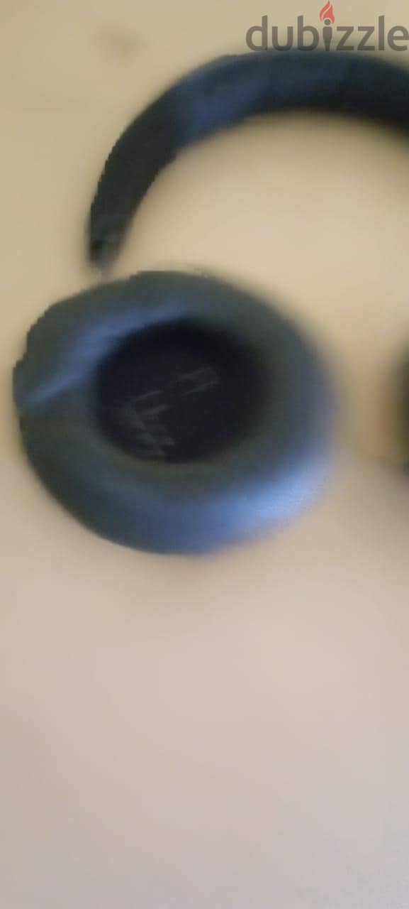B&O headphones 10
