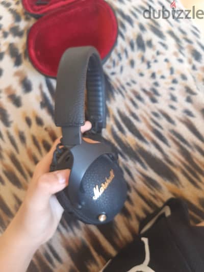 marshall headphone