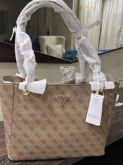 Large GUESS tote bag