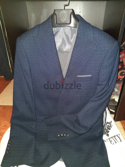 suits