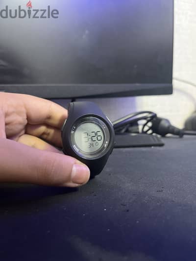 decathlon original black casual watch