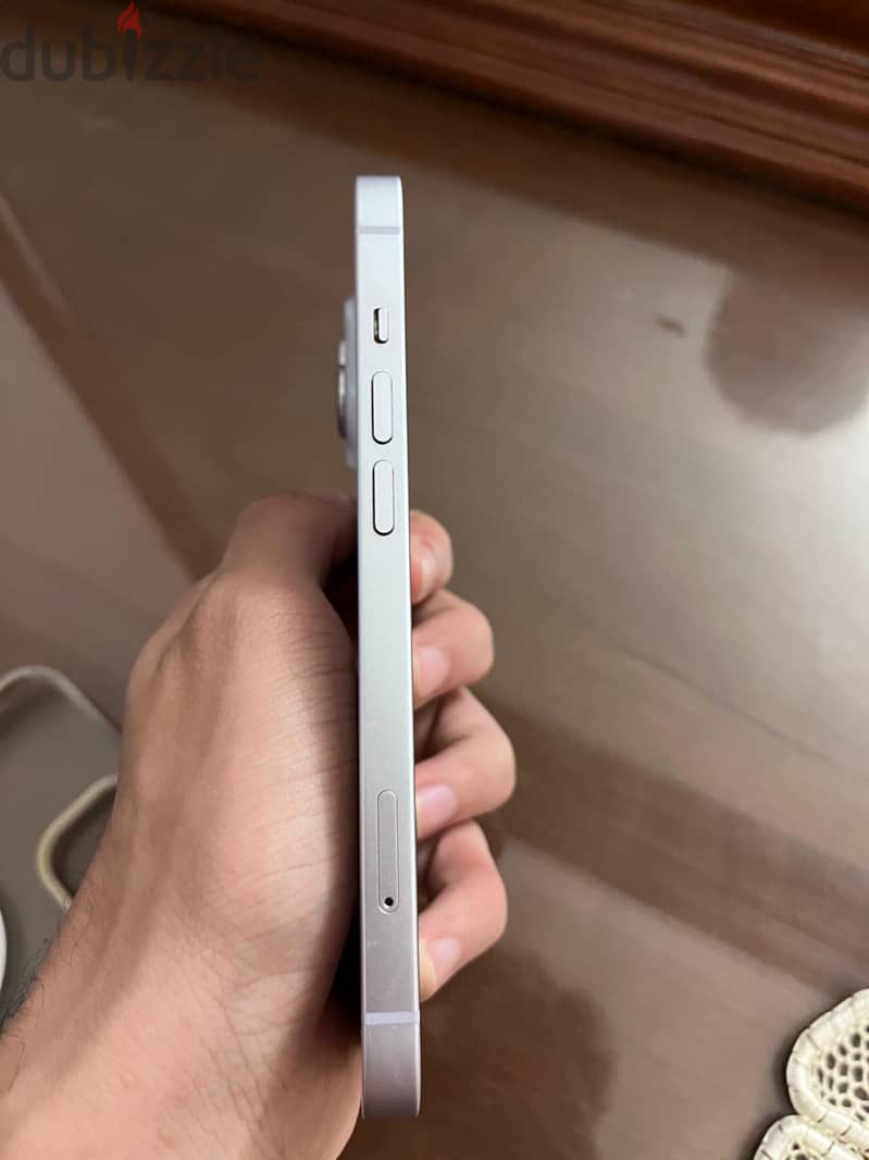 ‏iPhone 14 2