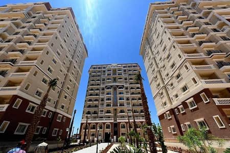A partment for sale 202 m Compound Sawari (Egyptian Saudi) 8,000,000 E