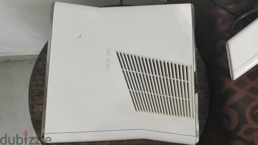 white moded Xbox 360 s