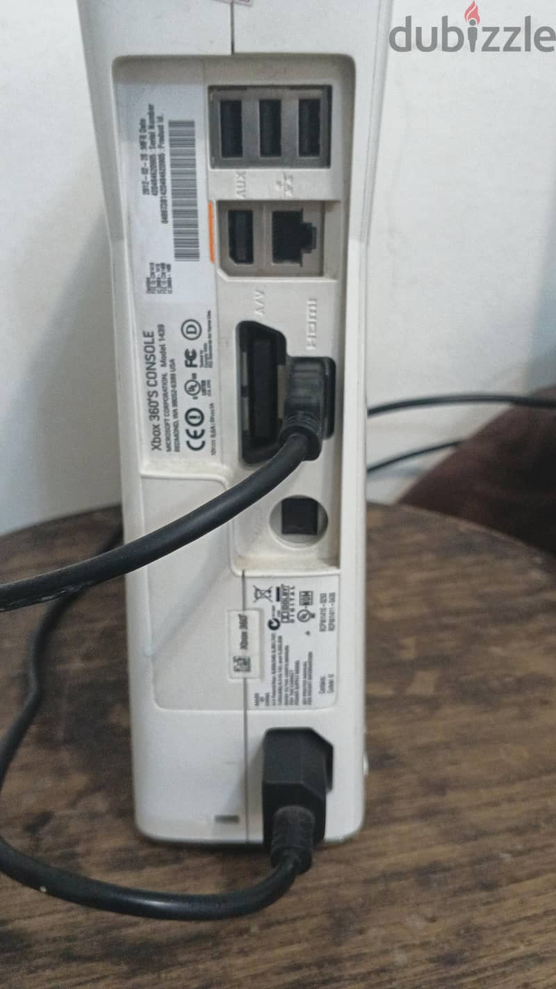white moded Xbox 360 s 2