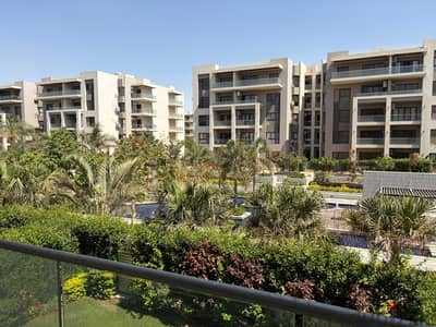 شقه للبيع في address east