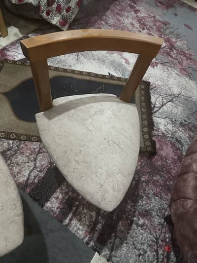 سفره مثاليه للمساحات الصغيره