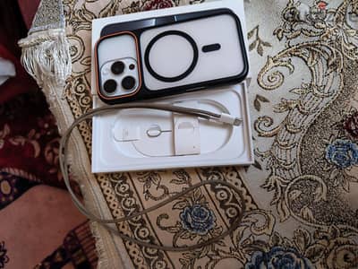 آبل - آيفون 16 برو