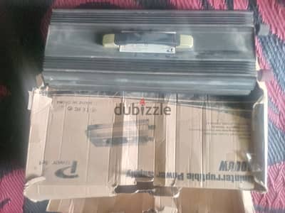UPS 3000 W