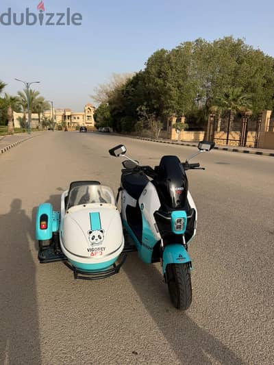سكوتر بكرسي جانبي (glide)
