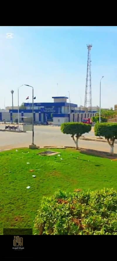 شقة للبيع مجاورة 4 مساحة 106 علي الطريق الرئيسي امام المعهد