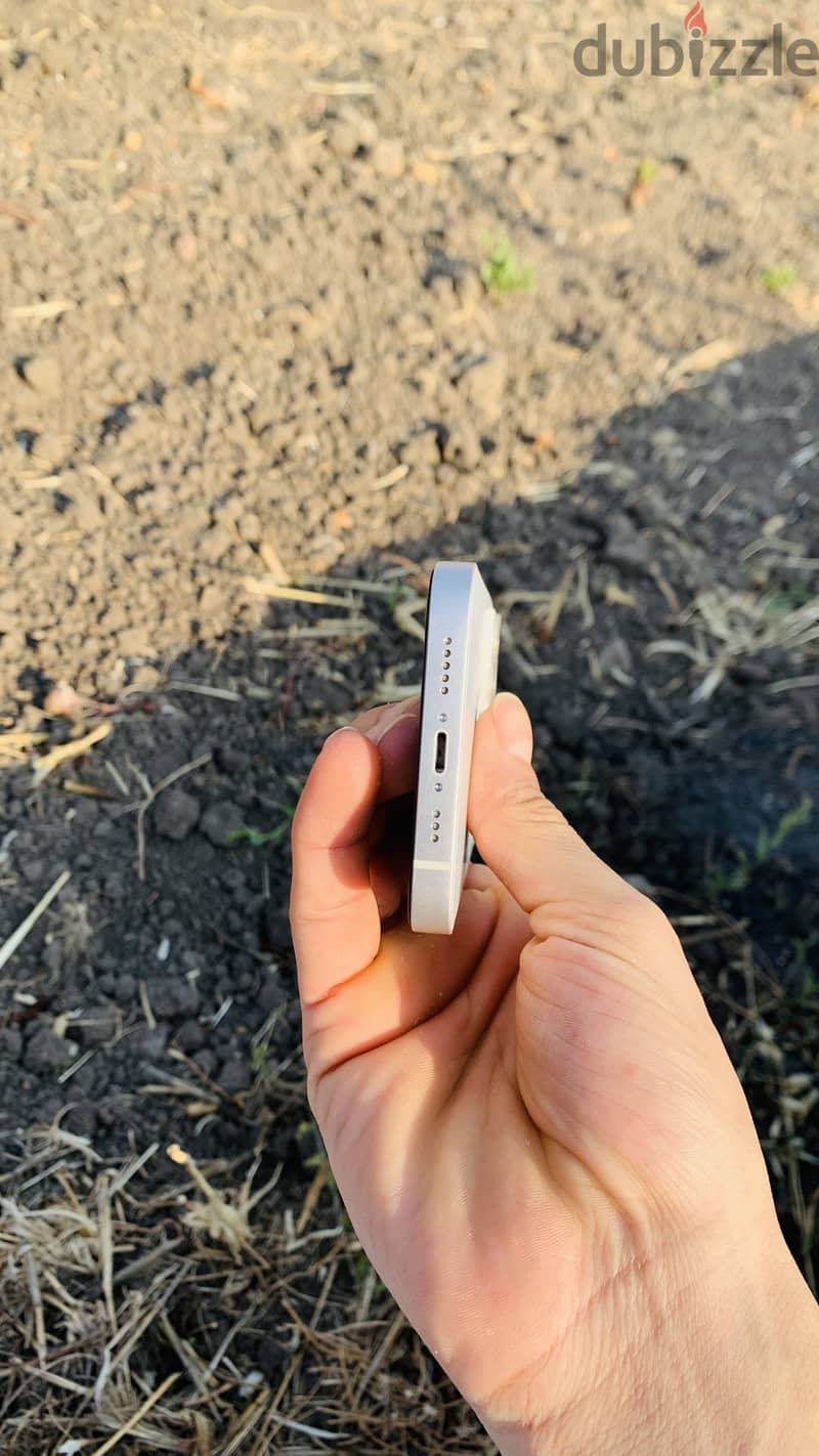 iPhone 13 2