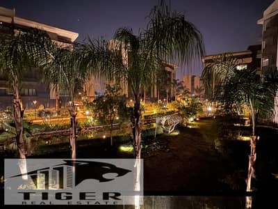  شقه للبيع في مدينتى  - Privado-  مساحه 150 متر  مجموعه 93  دور اول  3 غرف نوم منهم ماستر  و 3 حمام  ريسيبشن وااسع  مطبخ امريكان  تراس على اميز فيو فى بريڨادو  فيو بحيرااات  اتجاه بحرى صريح بالكامل  خالصه  استلام فوري  جاهزه للسكن  البيع شامل