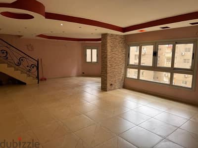 شقة دوبلكس بالم سيتي - Duplex Apartment Palm City Katameya