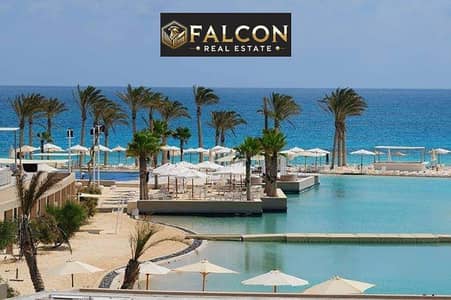 شالية للبيع فيو خيالي ودقيقه من البحر متشطب high end في رمله Ramla في راس الحكمه بجوار modon