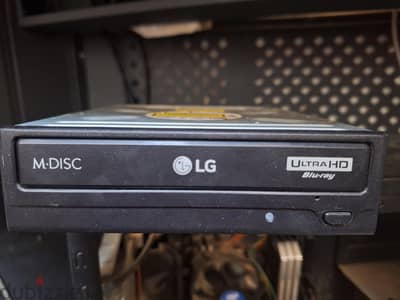 LG WH16NS60 Ultra HD 4K Blu-ray Drive - لتعديل ونسخ ألعاب PS4/PS5