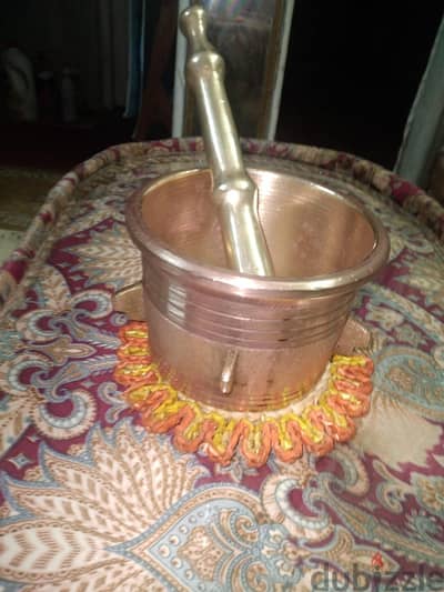 هووون أثرى ثقيل الوزن الحاله ممتازه . . .