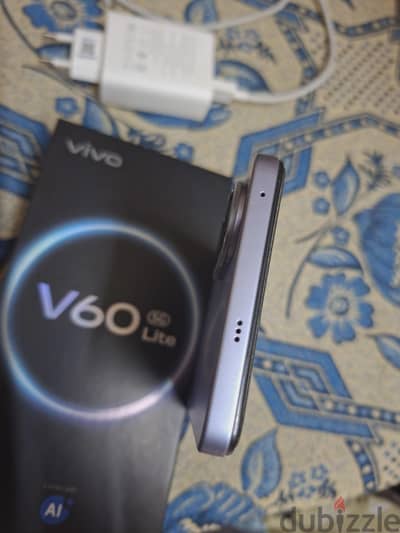 فيفو V60