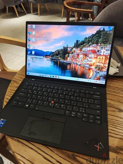 Thinkpad X1 Carbon i7-11th gen touch
