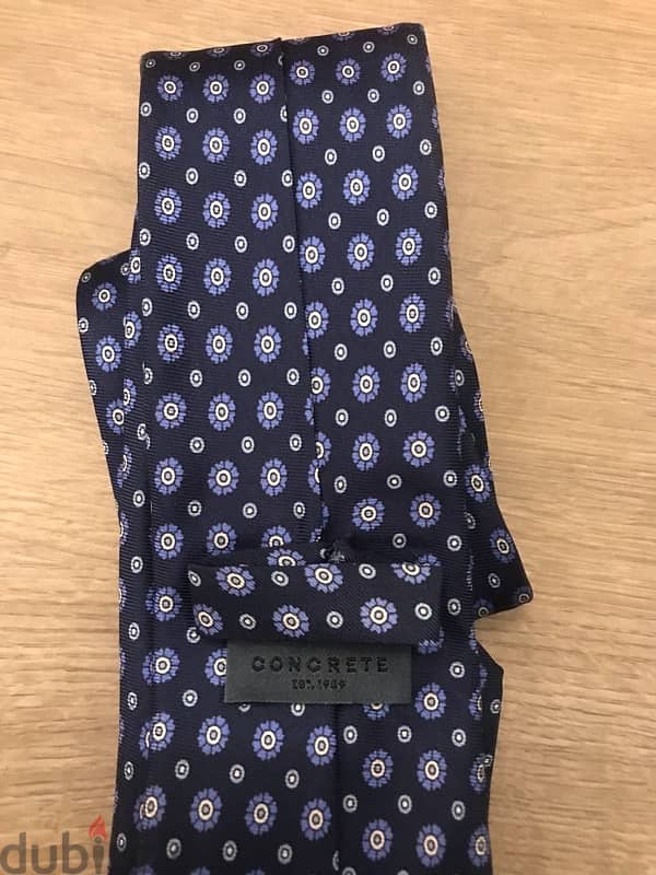 Concrete Tie 1