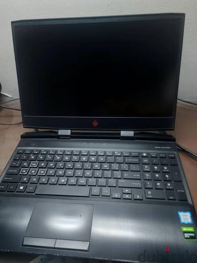 Gaming laptop Hp omen 15, i7-9750H, GTX 1660 T, 16gb RAM, 256 SSD