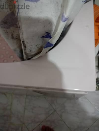 بانيو مستعمل تركيب فوق السيراميك