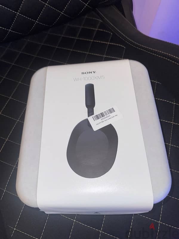 Sony XM5 3