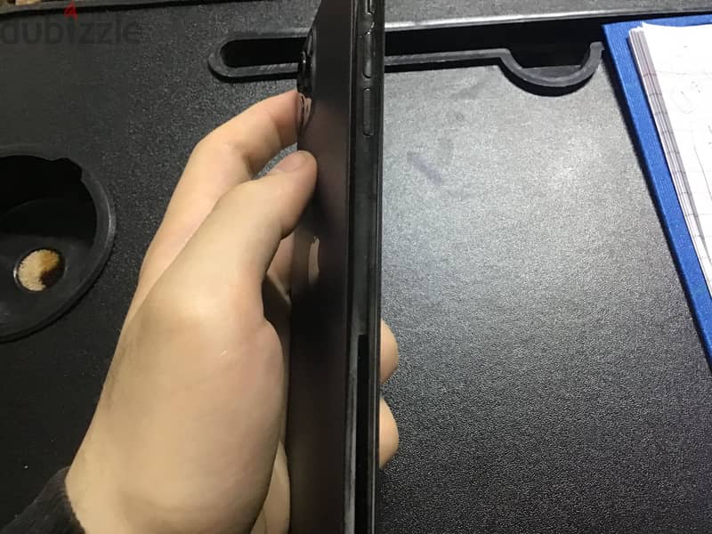 Apple - iPhone 11 Pro Max 1