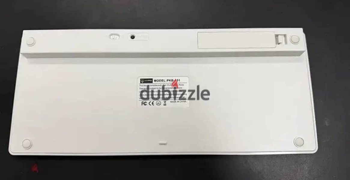 wireless Bluetooth keyboard 4