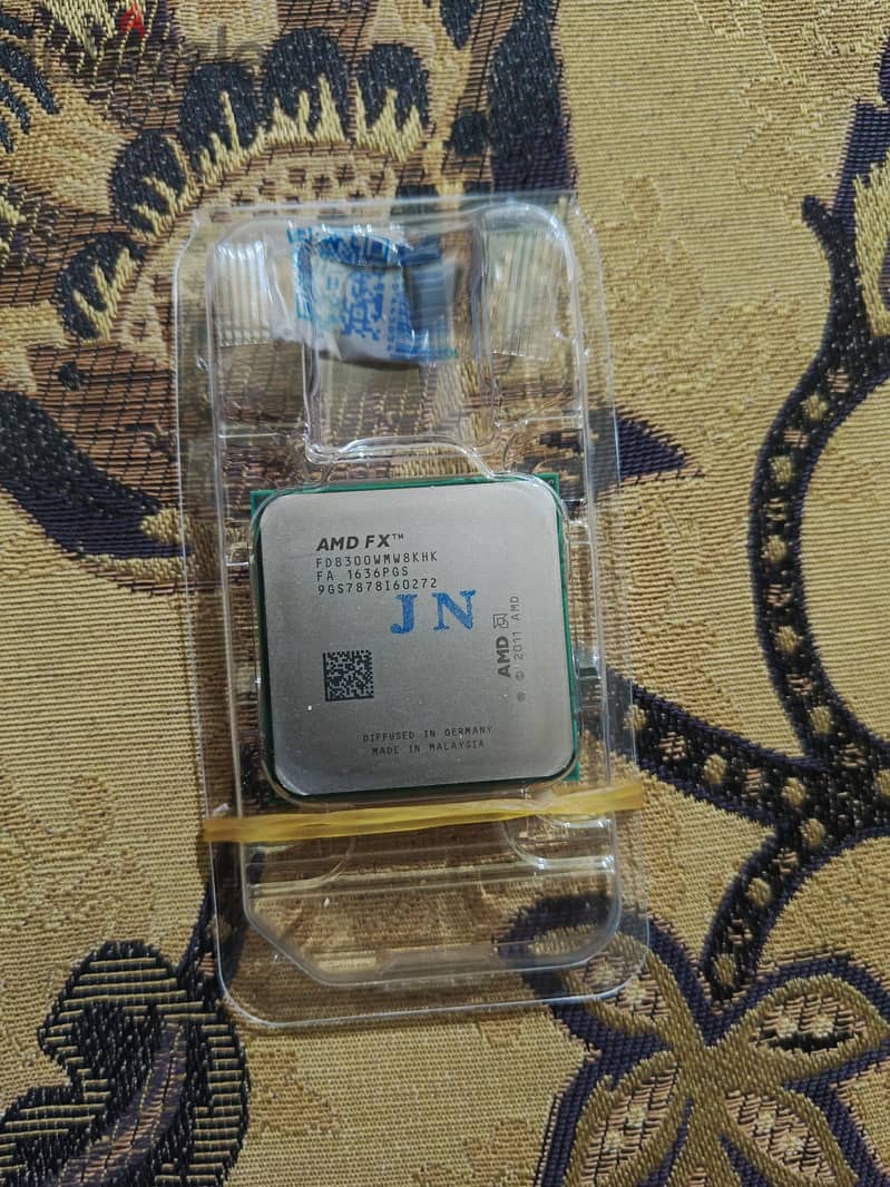 AMD FX-8300 95W Processor 1