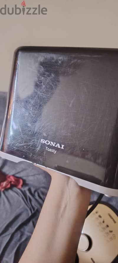 توستر SONAI