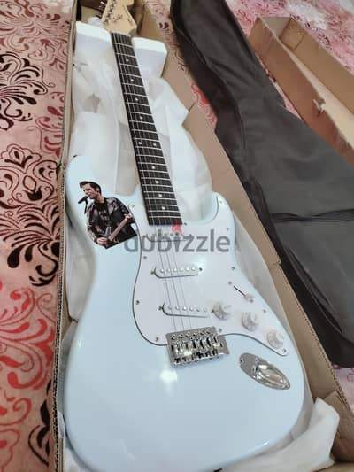 الكتريك جيتار جديد زيرو + Blackstar ID Core 10 V2+ هدايا مجانا