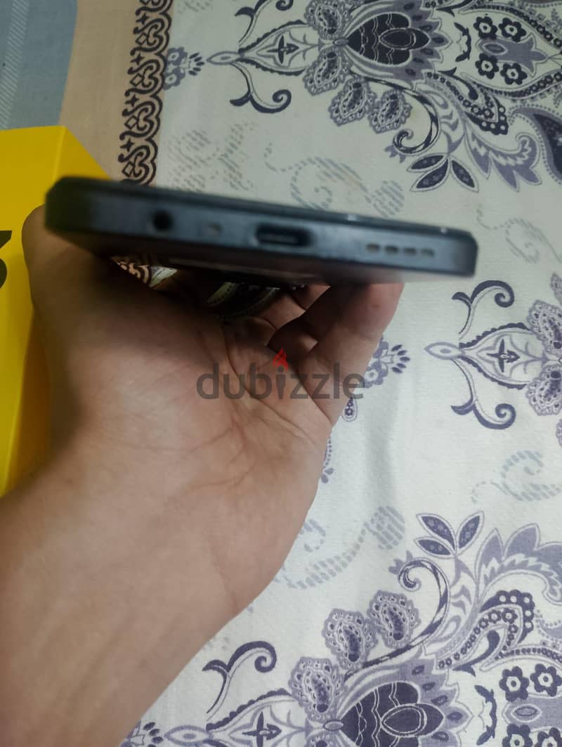 Realme C53 4
