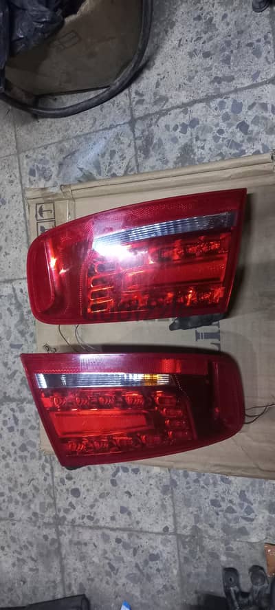 فانوس اودي a4