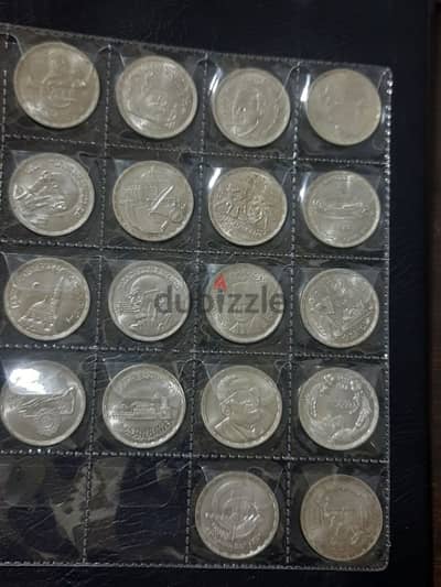 عدد ١٨ قطعة خمسة جنيه فضة تذكاري