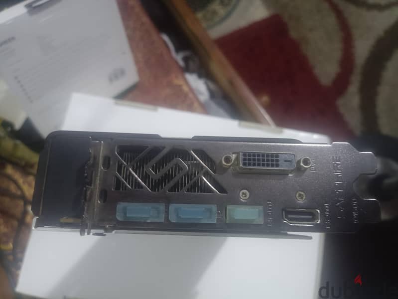 RX570 with the box 6