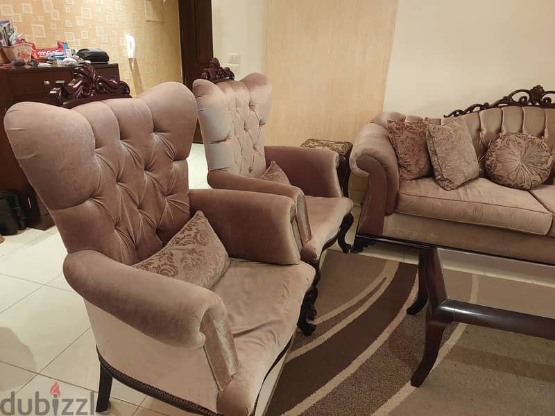 Saloon 3