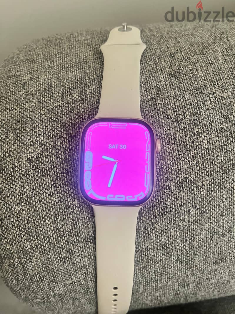 Apple watch good condition 2
