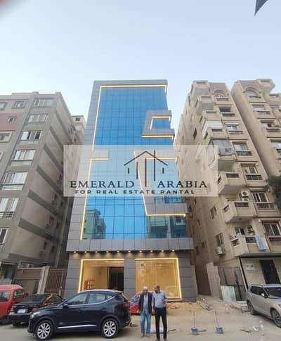 مبني اداري للإيجار برايم لوكيشن يصلح لكبري الشركات و المؤسسات