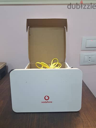 Vodafone 4G Router 3s بالكرتونة والأدابتور الأصلي – حالة ممتازة