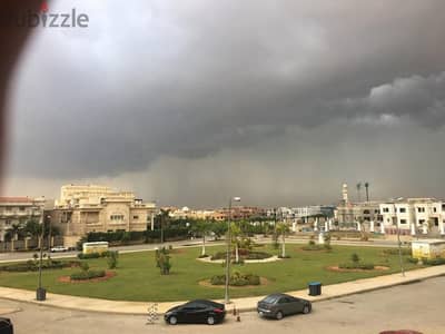 كمبوند غرب الجولف مربع الوزراء للصفوة شقة مميزة للإيجار نصف مفروش