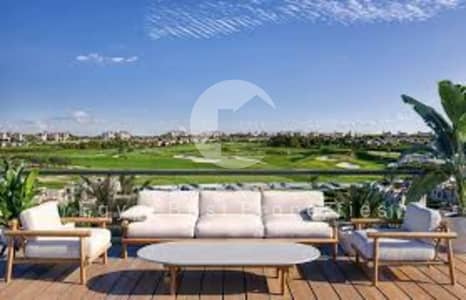 First row golf villa for sale in City Gate with a rare plot size, ready to move in