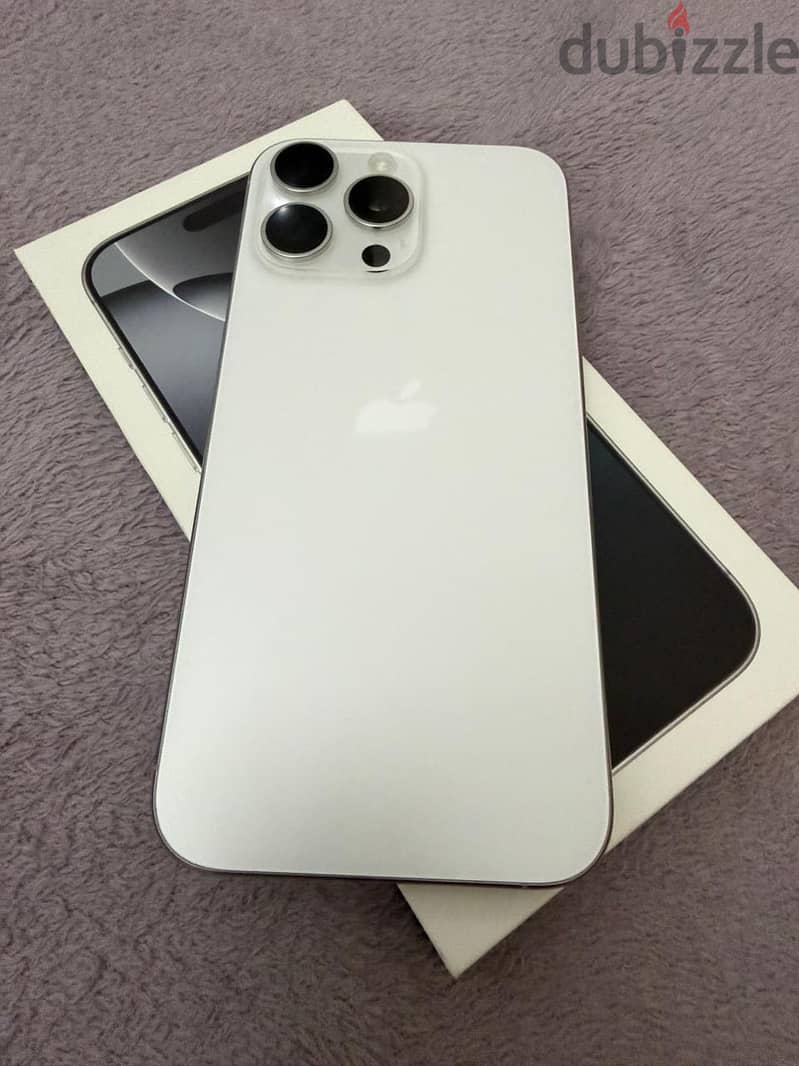 Apple - iPhone 16 Pro Max 2