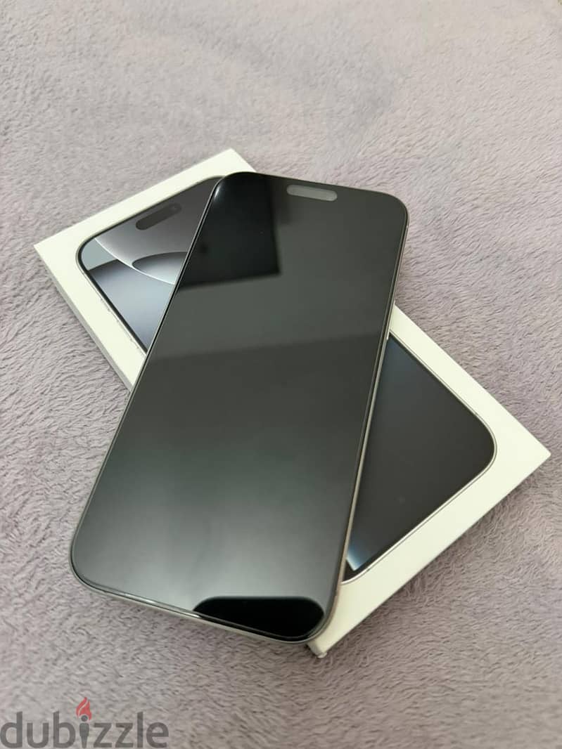 Apple - iPhone 16 Pro Max 4